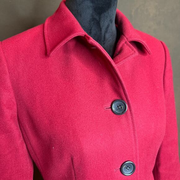 Banana Republic Women’s Red Wool Blend Coat Size Small Tailored Button Classic - Picture 3 of 11